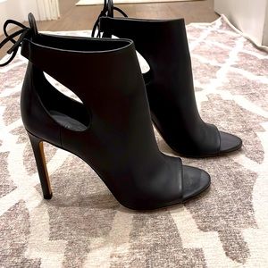 Vince Gabrielle Leather Cutout Bootie, Black 6.5